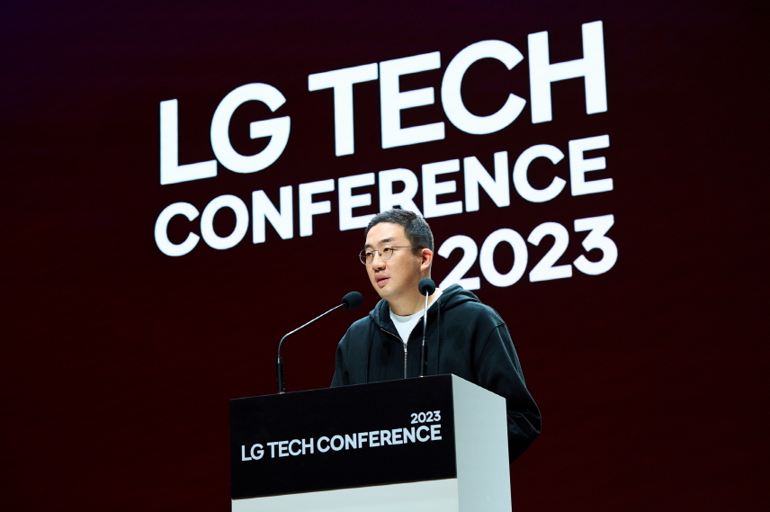 구광모 LG그룹 회장의 지난 3월 'LG테크 콘퍼런스' 참석 모습. 사진=LG그룹 제공